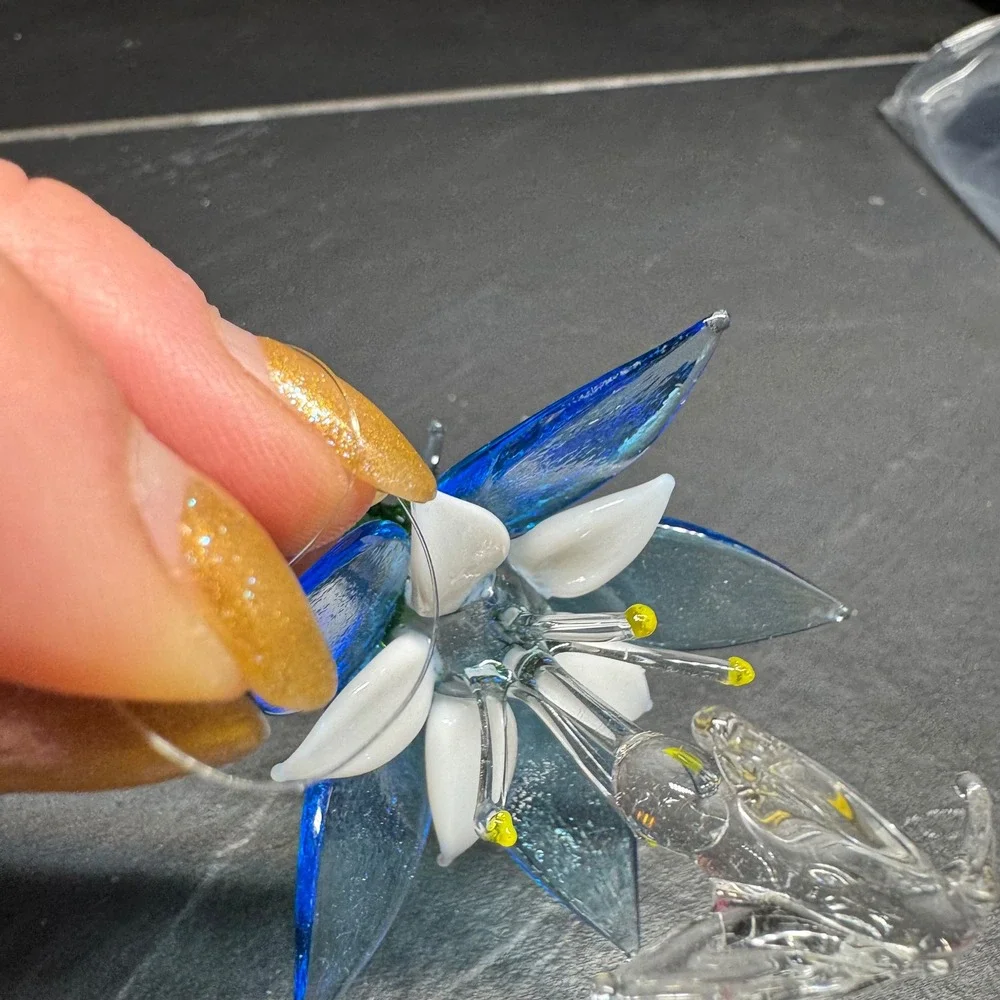 Hand‎ Blown Glass Hummingbird Flower Ornament Suncatcher Blue Green Clear 3